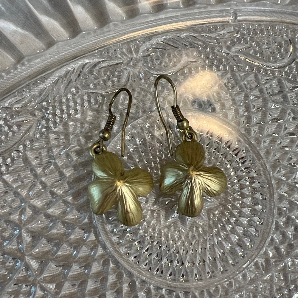 Gold Flower Drop Earrings - Picture 3 of 3